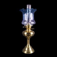 Blue To Clear Crystal Tulip Oil Lamp