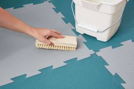how to clean rubber floor tiles