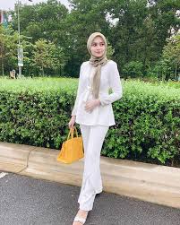 Siapa tahu bisa menginspirasi gaya berpakaian anda. Syima Eima Muslimahfashion Malaysian Hijau Itu Indah Putih Itu Bersih Gaya Berpakaian Busana Islami Kecantikan