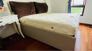 quality bed frame and mattes for