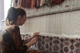 silk carpet factory hudjum samarkand