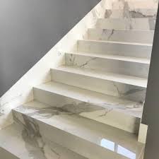 A maior oferta de quartzo branco você encontra no desapega. Escadas Escadas De Marmore Quartzo Granito Silestone Magma Marmores