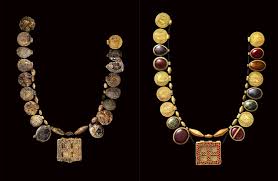 gold necklace discovered at burial site