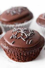 Chocolate Fairy Cakes With Oil gambar png
