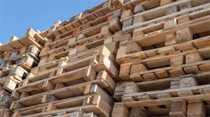 ideas for repurposing wooden pallets