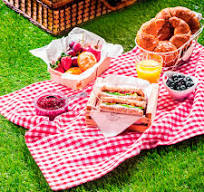 Cómo hacer un picnic en la terraza de casa | Servei Estació