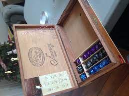 Get the full tutorial at a beautiful mess for this any box jewelry box. Oc Have An Old Cigar Box And A Few Tongue Depressors Make A Classy Diy Dice Tray In 20 Minutes Dnd