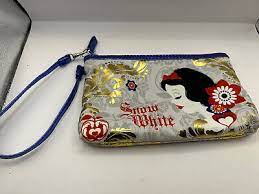 disney snow white zip makeup pouch