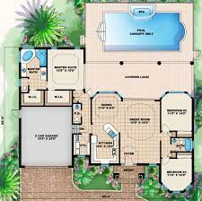 Mediterranean Style House Plan 3 Beds