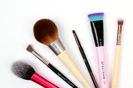 the best makeup brushes under 10