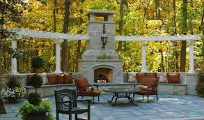 Outdoor Fireplace With Pergola 900 530