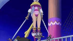 ONE PIECE- SMOOTHIE BECAME A GIANT ATTACKS SUNNY on Make a GIF