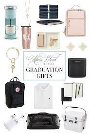 It's that time of year again—you need a smart graduation gift for the new grads in your life. Graduation Gifts Gradutation Gift Guide Alicia Wood Lifestyle