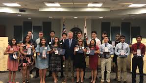 Kevin mccarthy (republican party) is a member of the u.s. Rep Mccarthy Recognizes Kern County Students Congressman Kevin Mccarthy