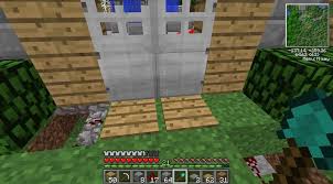 how to make an automatic door in minecraft