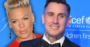 Marriage On The Rocks? Pink Admits She 'Takes Breaks' From Carey Hart