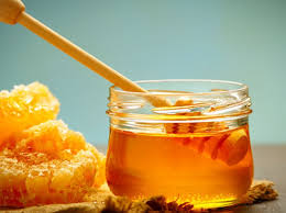 Sugar substitutes - honey explained - BBC Good Food