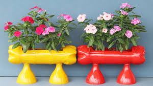 how to make flower pots from plastic
