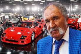 Ion Țiriac nu știe câte mașini are în colecția lui de multe zeci de milioane de euro. „Toate treburile au plecat de la prima bicicletă” - Playtech Știri