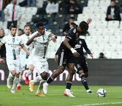Beşiktaş, Giresunspor'a farklı yenildi! | B