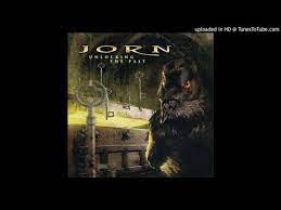 Quinto álbum da banda norueguesa de heavy metal / progressive rock, lançado em 2007. Jorn Unlocking The Past 2007 Cd Discogs