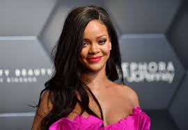 The latest photos of rihanna on page 1, news and gossip on celebrities and all the big names in pop culture, tv, movies, entertainment and more. Rihanna Net Worth 2020 How The Star S Wealth Breaks Down As She Enters The Sunday Times Rich List London Evening Standard Evening Standard