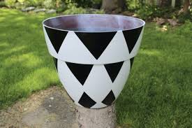 black and white flower pots