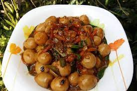 Bakso atau baso adalah jenis bola daging yang lazim ditemukan pada masakan indonesia. Resep Semur Telur Puyuh Sederhana Untuk Makan Siang Hari Ini