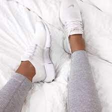Hol dir den court vision von nike, denn komplett weiße sneaker liegen diese saison voll im trend. Nike Schuhe Damen