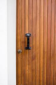 Remove Polyurethane From Wood Doors