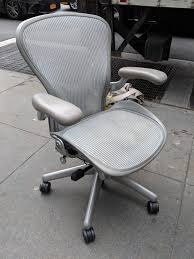 We offer a wide selection of new & certified used office furniture, from friant and allsteel, to herman miller, steelcase, knoll and more. Office Furniture Nyc