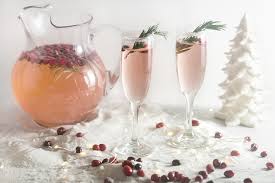 Champagne cocktail recipes 2018 new years drink ideas Christmas Cranberry Champagne Cocktails Seasoned Sprinkles