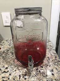 2 Gallon Glass Beverage Dispenser With