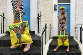 Cara tarik paito sgp (1). Win A Magnum X Moschino Bag Lulutrixabelle A Lifestyle Travel Fashion Blog