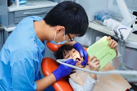Ingin mengajarkan anak untuk menjadi seorang dokter gigi? Gigi Anak Hitam Penyebab Pengobatan Dan Pencegahannya