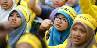Pidato generasi pemuda mudi indonesia singkat / contoh pidato persuasif singkat tentang narkoba brainly. Membangun Optimisme Generasi Milenial Menuju Indonesia 2045 Merdeka Com