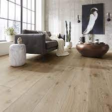 Family owned and operated since 2000, california flooring and design is the premier interior flooring design and home design company and the largest hardwood flooring provider in san diego. Wood Flooring San Diego Engineered And Solid Hardwood Flooirng