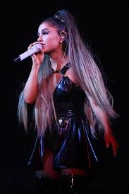 Concert Reviews Ariana Grande Wells Fargo Center