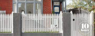How To Paint A Fence In 4 Easy Steps