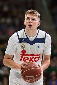 There were the images of luka doncic shaking out his right arm, clearly bothered by some. Luka Doncic Wikipedia