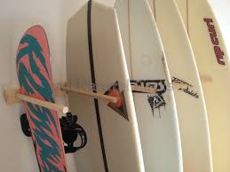 Surfboard Snowboard Vertical Wood