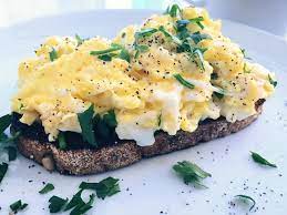 easy and healthy scrambled eggs recipe