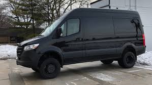 Mbni truck & van is northern ireland's one stop shop for all your truck and van needs with sites in both mallusk and dungannon. 2020 Mercedes Benz Sprinter 3500xd Crew Van Drivers Notes Autoblog