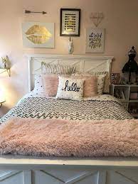teenage room decor pink bedroom decor