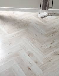 pearl oak laminate flooring