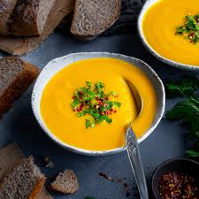 easy carrot and ernut squash soup