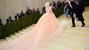 how-do-you-get-invited-to-the-met-gala