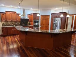 which wood kitchen cabinets to paint in