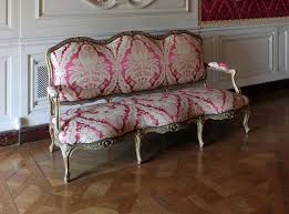 Players can sit in sofas by pressing the ⚷ open / activate button on them. Les Liaisons De Marie Antoinette Appartements De La Dauphine Grand Cabinet Canape Reference Coyau Wikipedia Furniture Home Decor Chaise Lounge