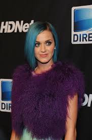 To create the striking color, henry applied joico's color butter in purple for just 10 minutes before rinsing, which gives her a temporary pop that lasts for up to. Katy Perry Bob Katy Perry Hair Looks Stylebistro